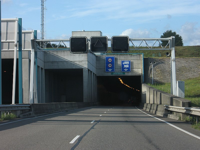 File:Westerscheldetunnel - panoramio.jpg