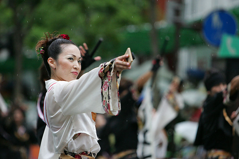 File:Yosakoi Performers at Kochi Yosakoi 2006 23.jpg