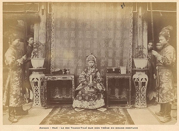 Young emperor Thanh Thai's enthronement