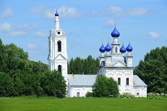 800. Смоленская церковь, Федоровское, Ярославский район Автор — Viola Luchansky