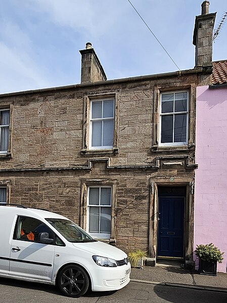 File:18 Castle Street, Crail.jpg