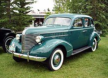 1938 Pontiac Deluxe Six Series 26 1938 Pontiac (3088615986).jpg