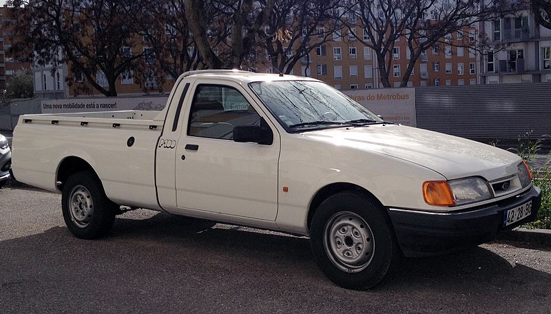 File:1992 Ford P100 TD, front right side.jpg