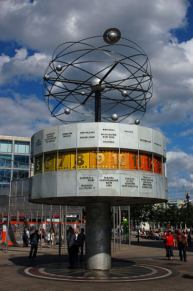 File:2009-07-26-berlin-by-RalfR-49.jpg