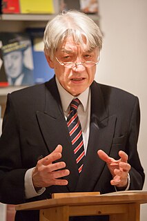 <span class="mw-page-title-main">Wolfgang Kubin</span> German writer and academic