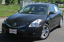 Facelift Nissan Altima 3.5SR sedan