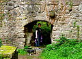 Burg Zwingenberg: Schlupfpforte in der Ringmauer von 1350.