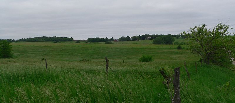 File:A-M Schmid farmstead setting from NE 1.JPG