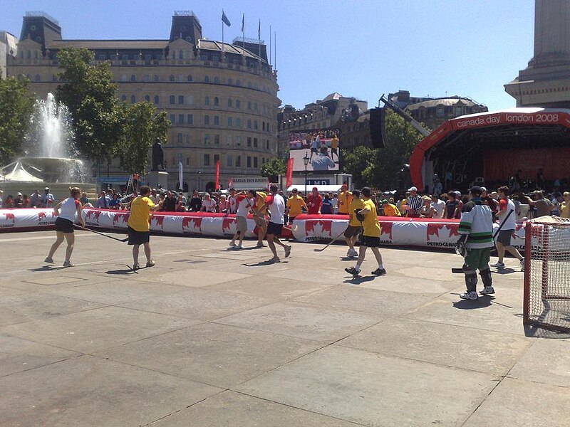 File:A Game of Street Hockey on Trafalgar Square.jpg