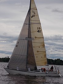 Abbott 33 sailboat Mistigri 2395.jpg