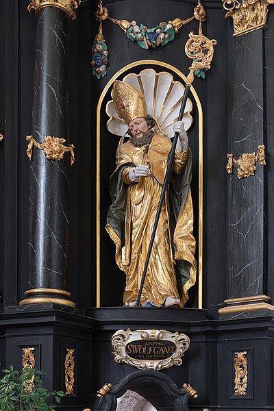 File:Adlwang Sankt Blasien Wallfahrtskirche Hauptaltar rechts Wolfgang von Regensburg.jpg