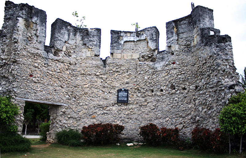 File:Baluarte, Lantawan or watchtower.JPG