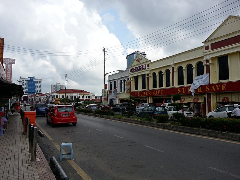 File:Bandar Miri - panoramio.jpg