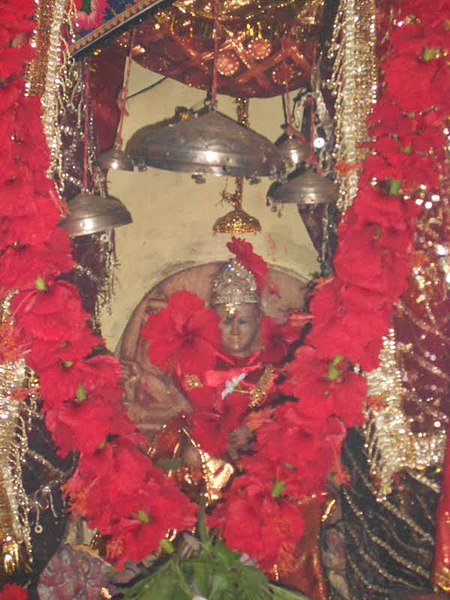 File:Bangomunda - Durga Mandir.jpg