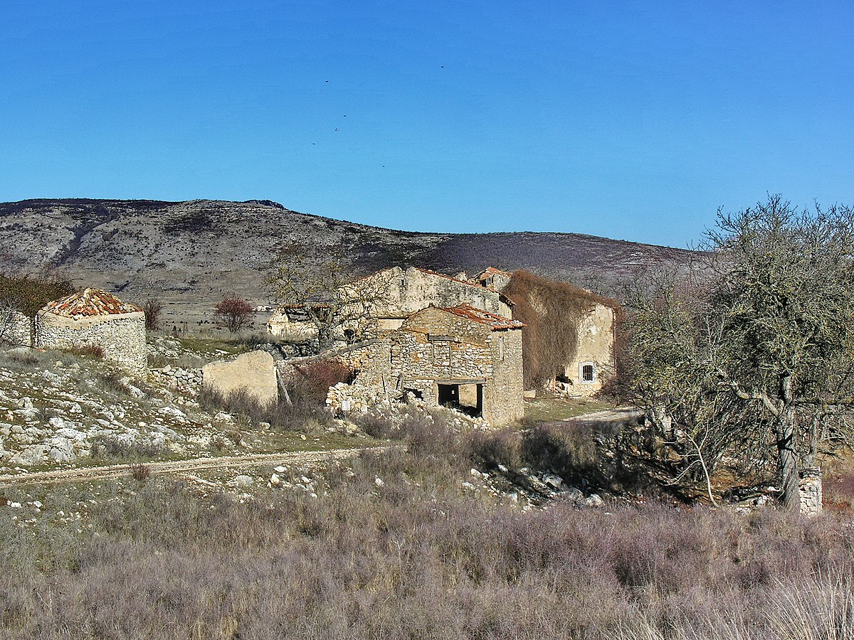 bastide - Wiktionary