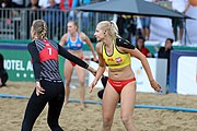 Deutsch: Beachhandball Europameisterschaften 2019 (Beach handball Euro); Tag 5: 6. Juli 2019 – Frauen, Platzierungsspiel für die Ränge 9–12, Deutschland-Polen 2:1 (22:23, 19:16, 7:6) English: Beach handball Euro; Day 5: 6 July 2019 – Placement Match/Cross Match for rank 9–12 Women – Germany-Poland 2:1 (22:23, 19:16, 7:6)