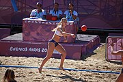 Deutsch: Beachhandball bei den Olympischen Jugendspielen 2018; Tag 3, 10. Oktober 2018; Mädchen, Vorrunde, Gruppe B - Niederlande-Argentinien 2:0 English: Beach handball at the 2018 Summer Youth Olympics at 10 October 2018 – Girls Preliminary Round Group B‎ – Netherlands-Argentina 2:0