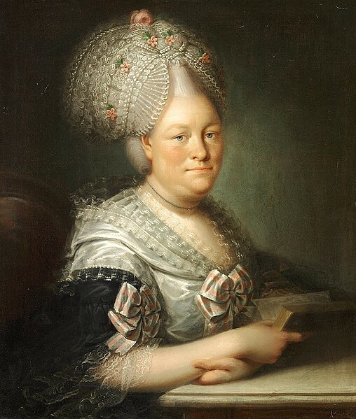 File:Beenfeldt-Lady.jpg