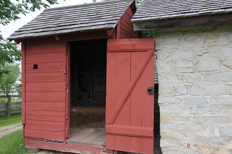 File:Belgian Farmstead outhouse at Heritage Hill State Historical Park.jpg