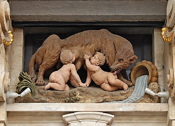 Romulus and Remus on the House of the She-wolf at the Grand-Place of Brussels