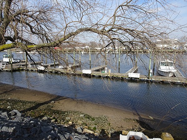 Marina in Bergen Beach