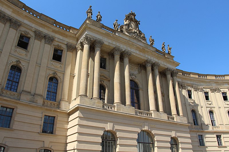 File:Berlin - Alte Bibliothek Juristische Fakultät der Humboldt-Universität zu Berlin (2).jpg