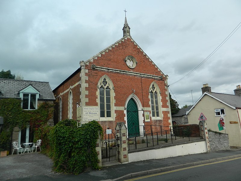 File:Bethesda Evangelical Church, Hay-on-Wye - geograph.org.uk - 3651691.jpg