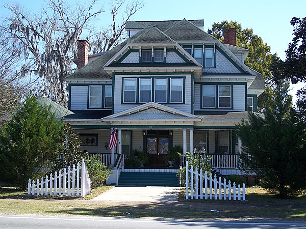 Historic Bishop-Andrews Hotel