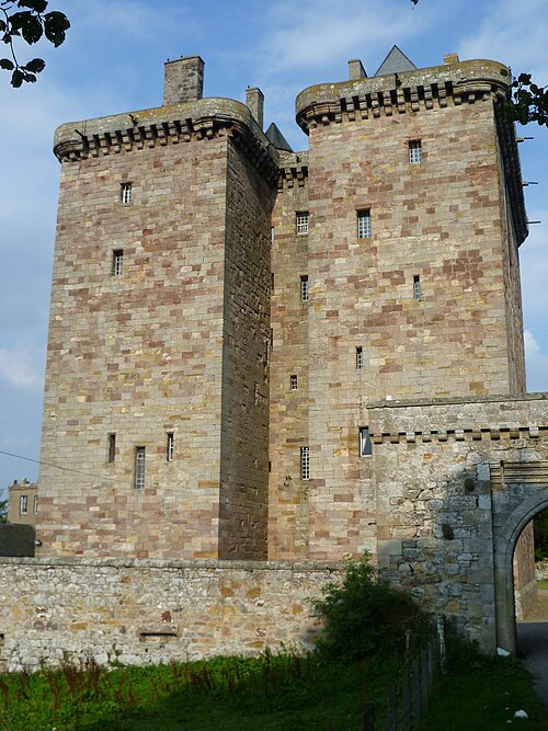 Borthwick Castle, Midlothian.jpg