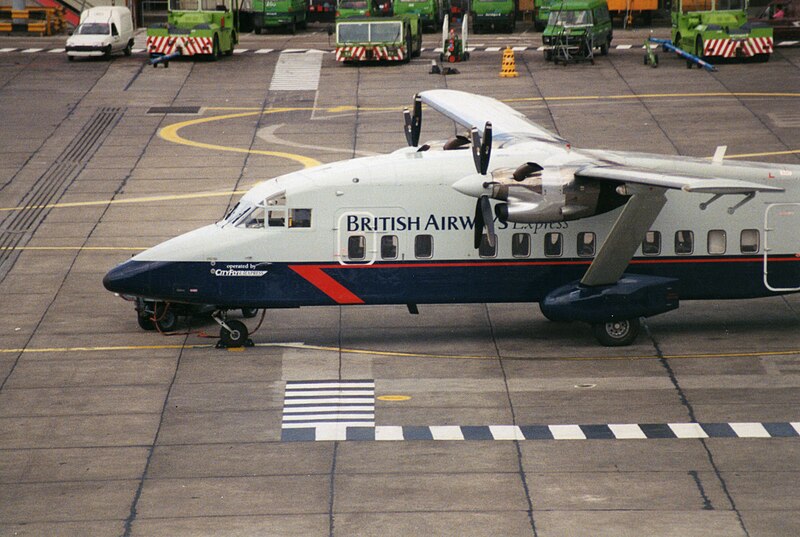 File:British Airways Express (G-BVMY), Dublin, June 1995 (02).jpg