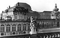 Bundesarchiv Bild 183-24294-0009, Dresden, Zwinger, Theatermuseum, Porzellansammlung.jpg