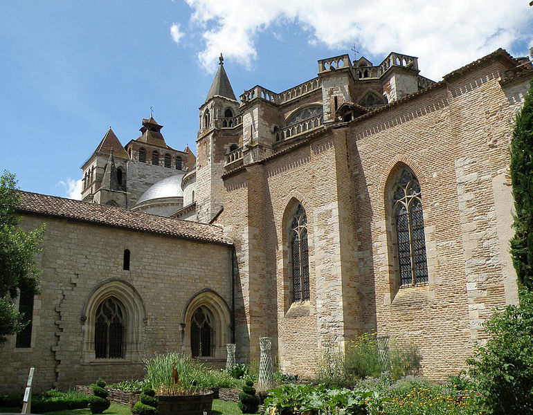 File:Cahors Cathédrale 43.JPG