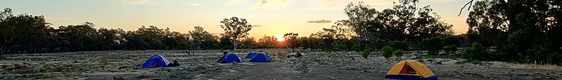 File:Camping in Australia banner.jpg