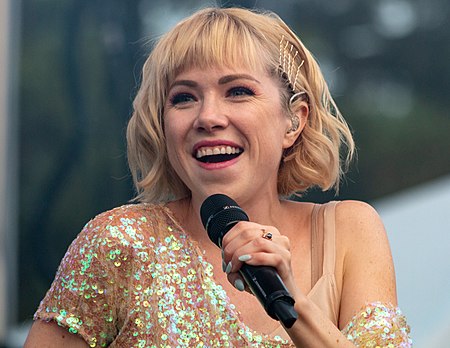 Carly Rae Jepsen at Riverfest Elora 2018.jpg