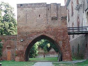 The ravelin of the north-western side with the entrance to the Pavia Civic Museums Castello, Pavia.JPG