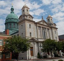 Kathedrale von Saint Patrick - Harrisburg, Pennsylvania 01 (beschnitten) .JPG