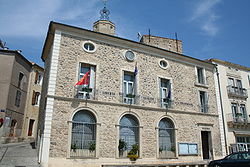 Caux (Herault) mairie.JPG