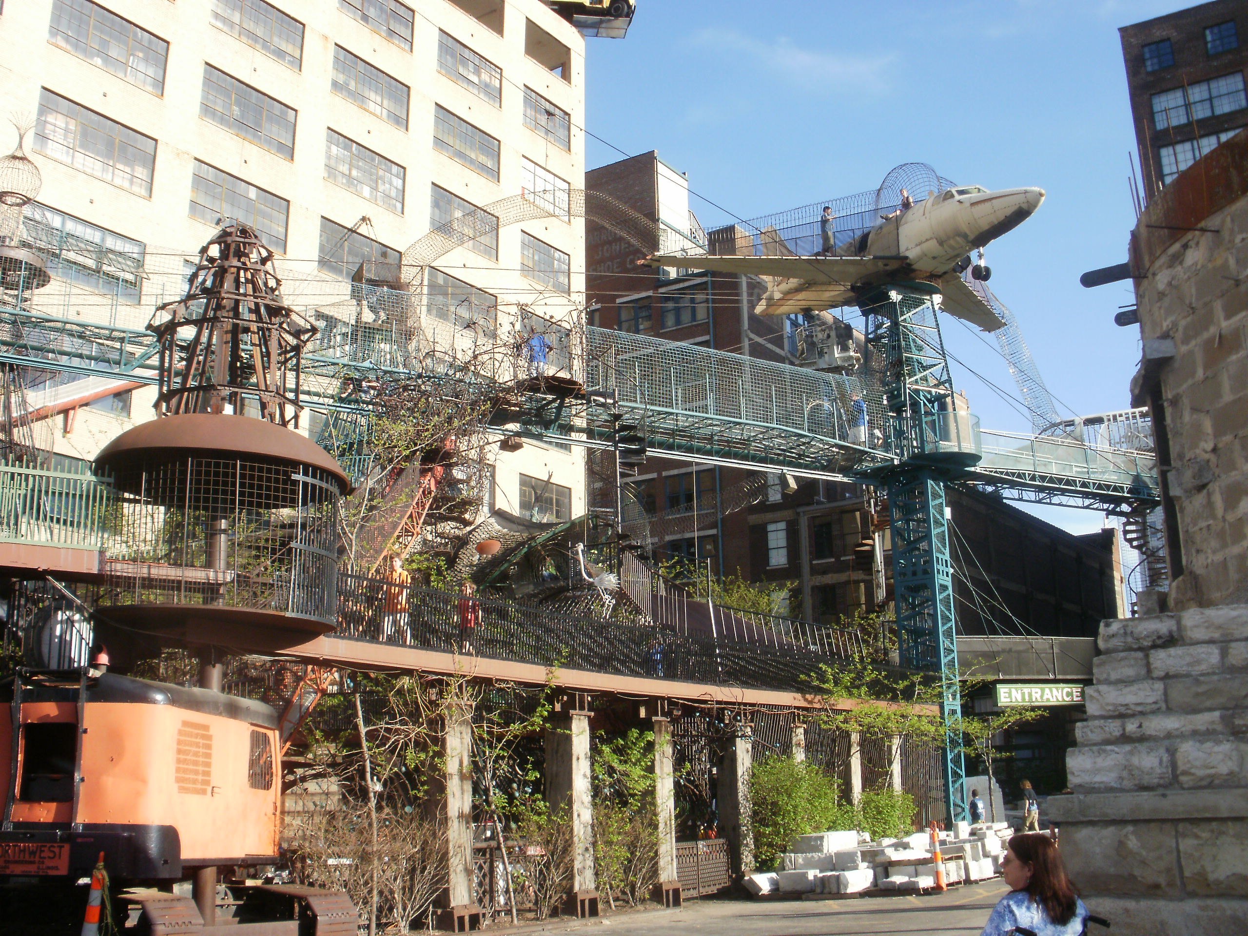 City museum. Площадка в городском музее (the City Museum), сент-Луис, штат Миссури. Городской музей сент Луис. Площадка в городском музее (the City Museum), сент-Луис, штат Миссури план. Детская площадка сент Луис.