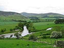 Confluence of the Biggar Water and Tweed - geograph.org.uk - 16677.jpg