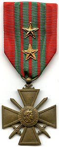 Croix de Guerre 1939 Frankrike AVERS.jpg