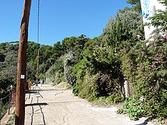 De weg naar de pretpark Tibidabo.jpg