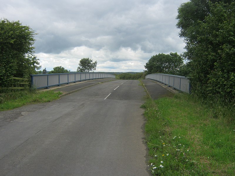 File:Deck of bridge over the A1(M) carrying the road to Little Isle and Great Isle - geograph.org.uk - 3038646.jpg