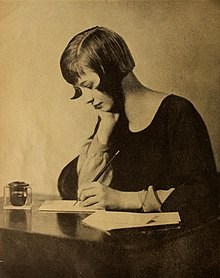 Delight Evans - Screenland, October 1923.jpg