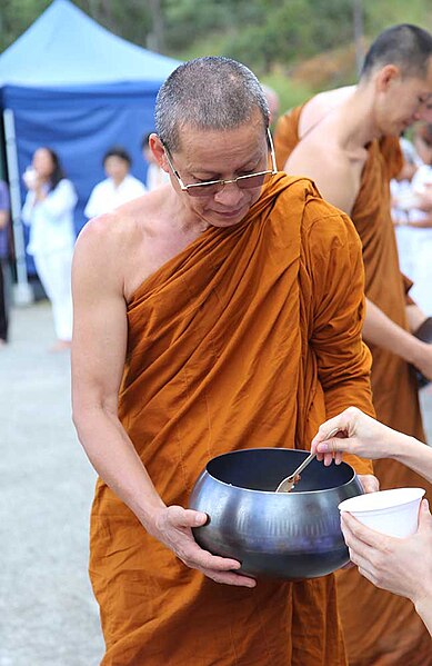 File:Dhammagiri Forest Hermitage, Buddhist Monastery, Brisbane, Australia www.dhammagiri.org.au 50.jpg