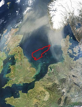 The red line marks Dogger Bank, which is most likely a moraine formed in the Pleistocene. Doggerbank.jpg