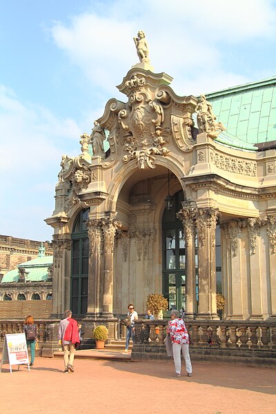 File:Dresden Zwinger 2018-05-11zzv.jpg