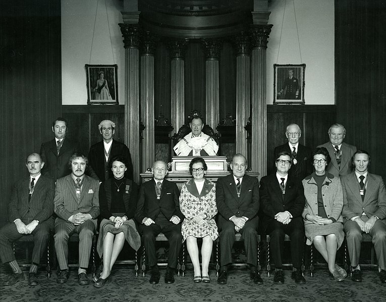 File:Dunedin City Council 1974-77.jpg