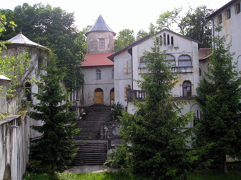 File:Dvorac, Bosiljevo - panoramio.jpg