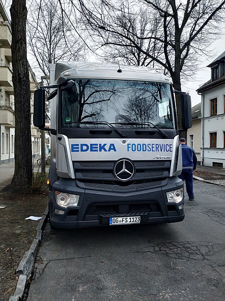 File:EDEKA Truck.jpg