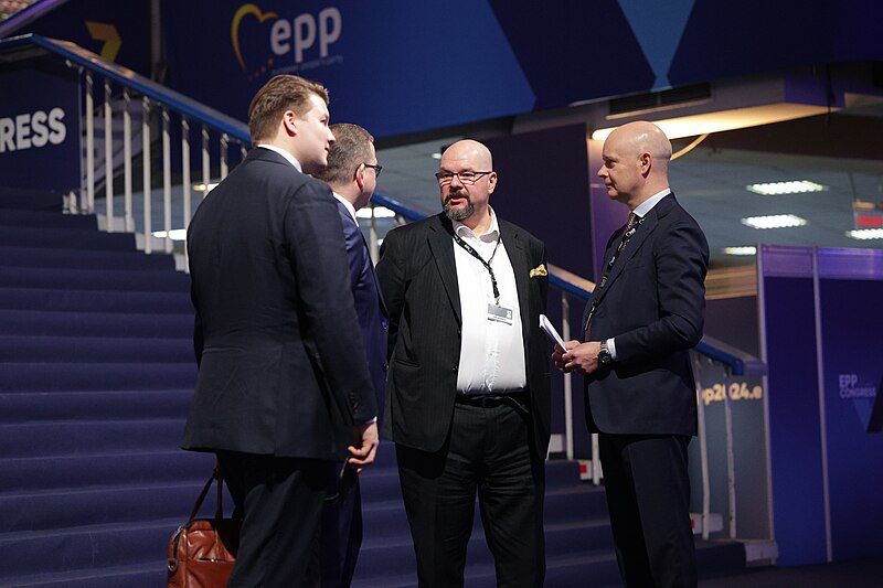 File:EPP Congress Bucharest - Day 1 IMG 3639 (53571374893).jpg